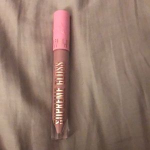 Jeffree Star supreme gloss in blow my candles